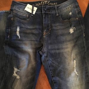 Wallflower jeans size 7.